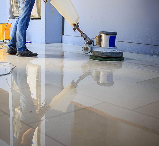 Clean hard floor